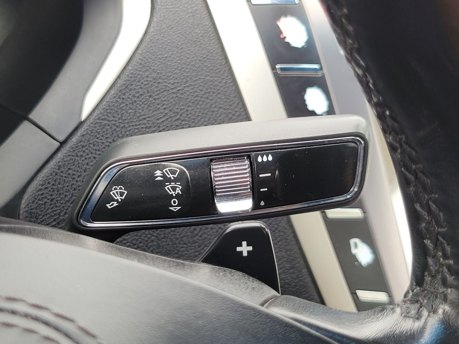 Used 2017 Black Lincoln Reserve image 20