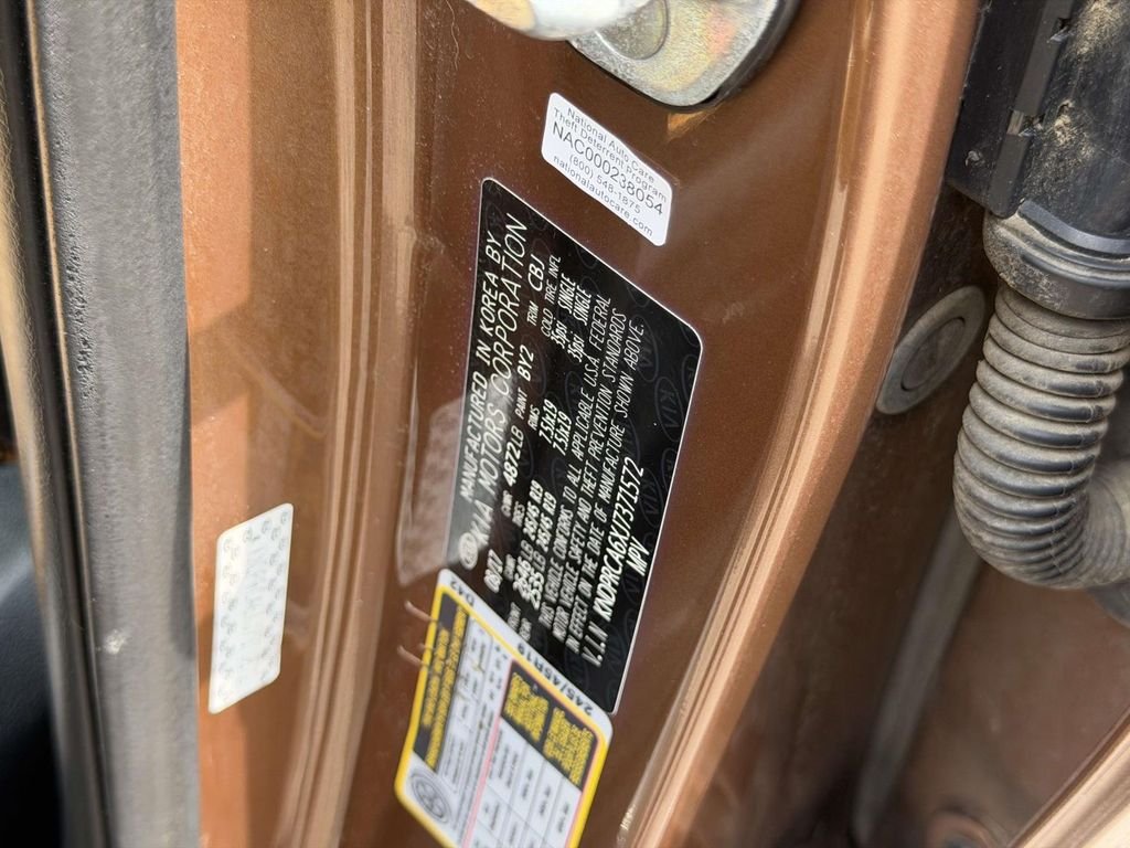 Used 2018 Brown Kia SX image 26