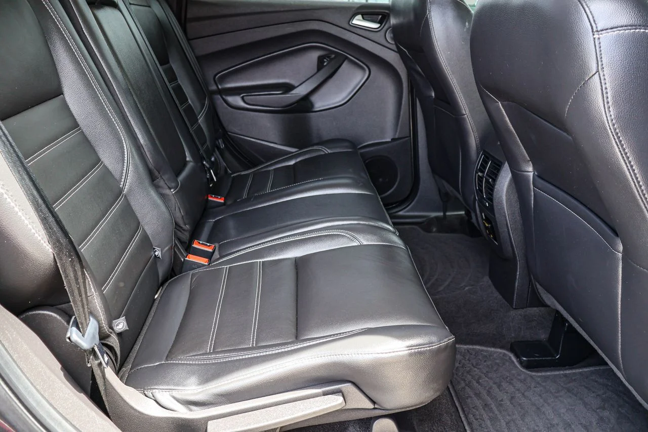 Used 2018 Magnetic Ford Titanium image 39