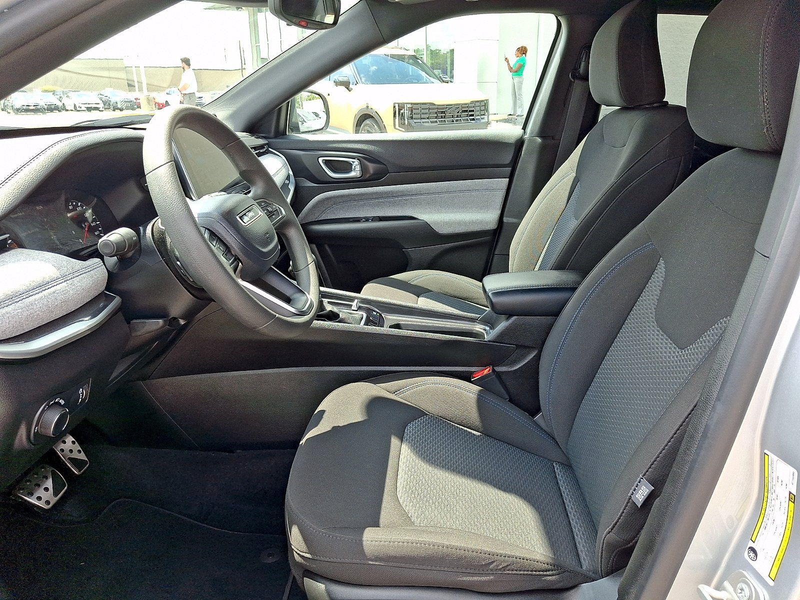 Used 2024 Silver Zynith Metallic Clearcoat Jeep Sport image 13