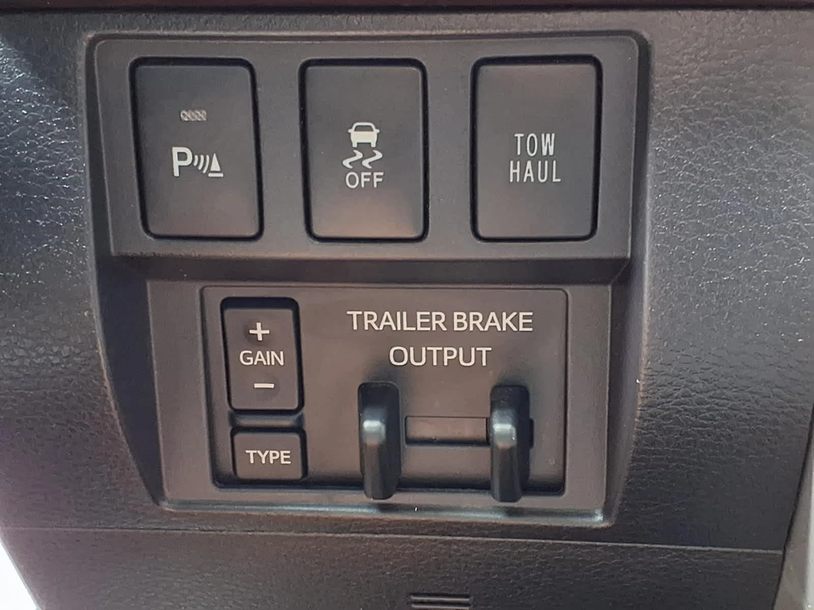 Used 2016 Silver Sky Metallic Toyota LTD image 18