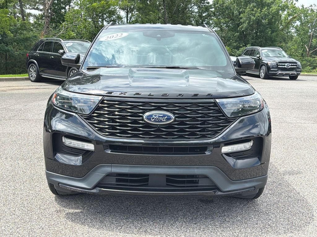 Used 2022 Agate Black Metallic Ford ST-Line image 3