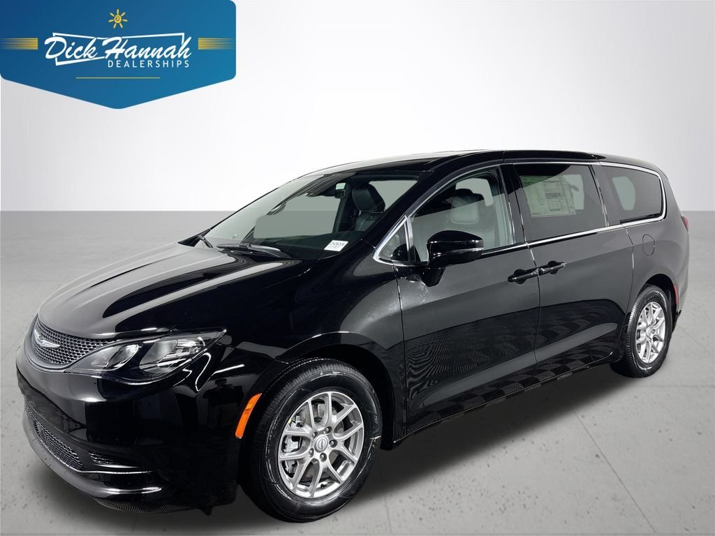 New 2026 Diamond Black Crystal Pearl-Coat Exterior Paint Chrysler LX image 1