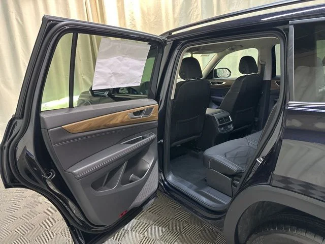 2026 Volkswagen Atlas SE - Photo 25