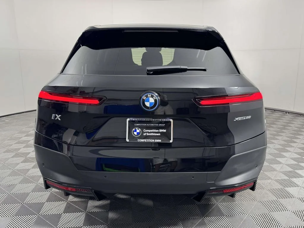 Certified Used 2023 Black BMW xDrive50 image 9