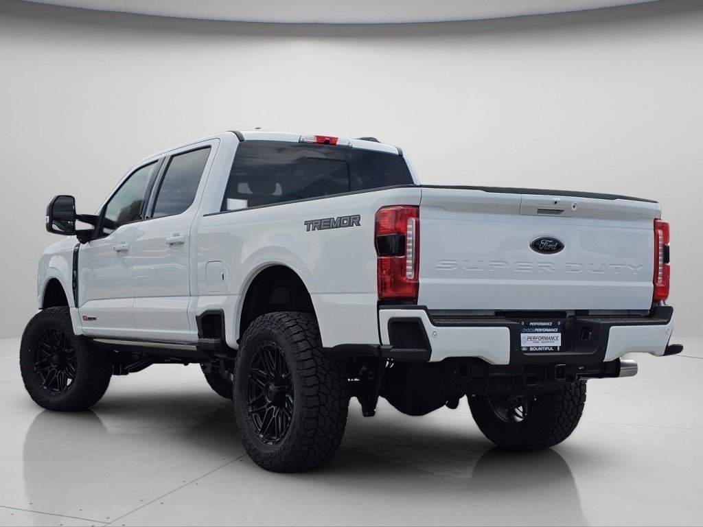 New 2026 Oxford White Ford LARIAT image 26
