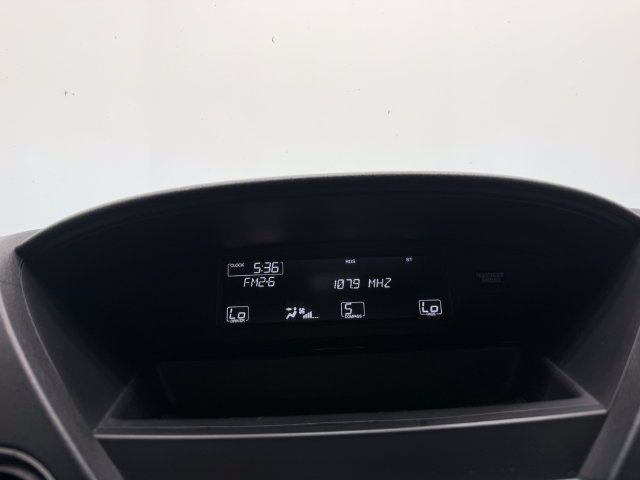 Used 2010 Alabaster Silver Metallic Honda EX image 28