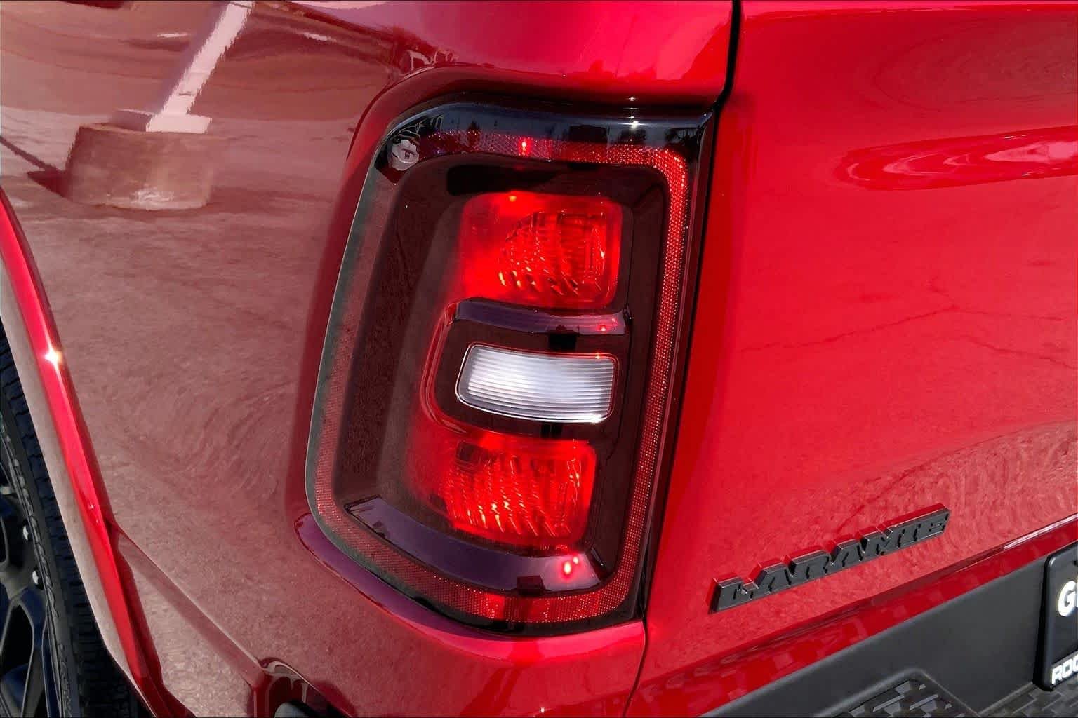 New 2026 Molten Red Pearl-Coat Exterior Paint RAM Laramie image 11