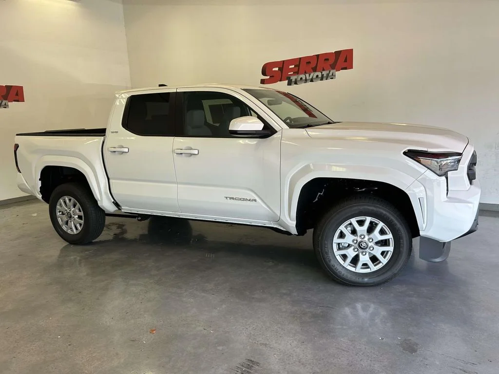 Used 2026 White Toyota SR5 image 2