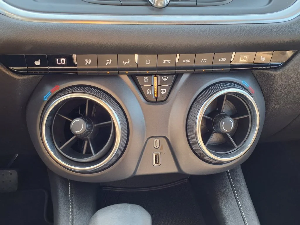 Used 2025 Gray Chevrolet LT image 14
