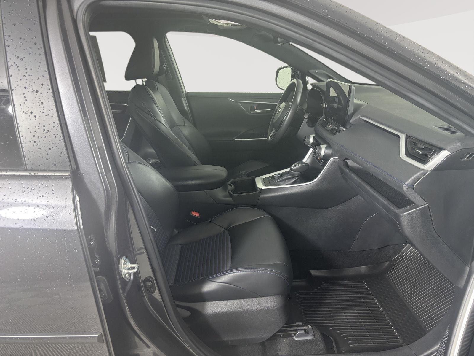 Certified Used 2024 Magnetic Gray Metallic/Midnight Black Metallic Toyota XSE image 27