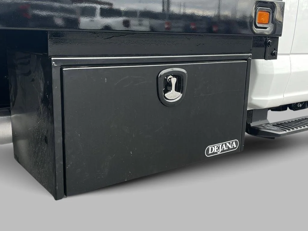 2025 Ford F-550 Super Duty Chassis Cab XL - Photo 15