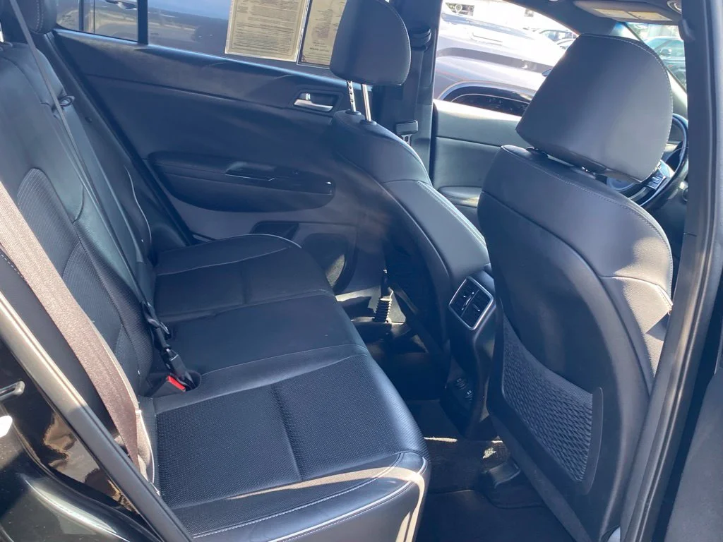 Used 2020 Red Kia SX image 16