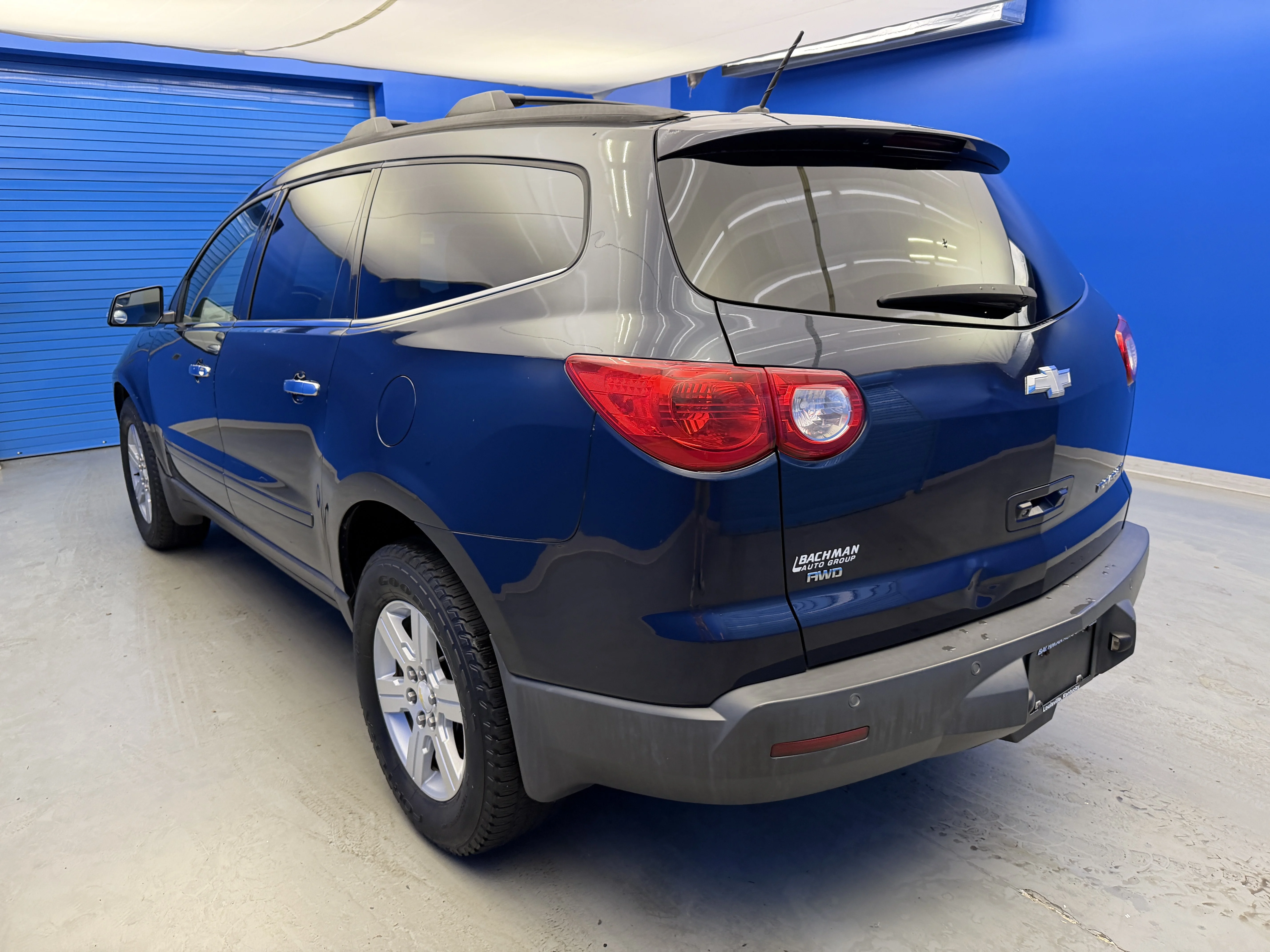 Used 2011 Dark Blue Metallic Chevrolet LT w/2LT image 6
