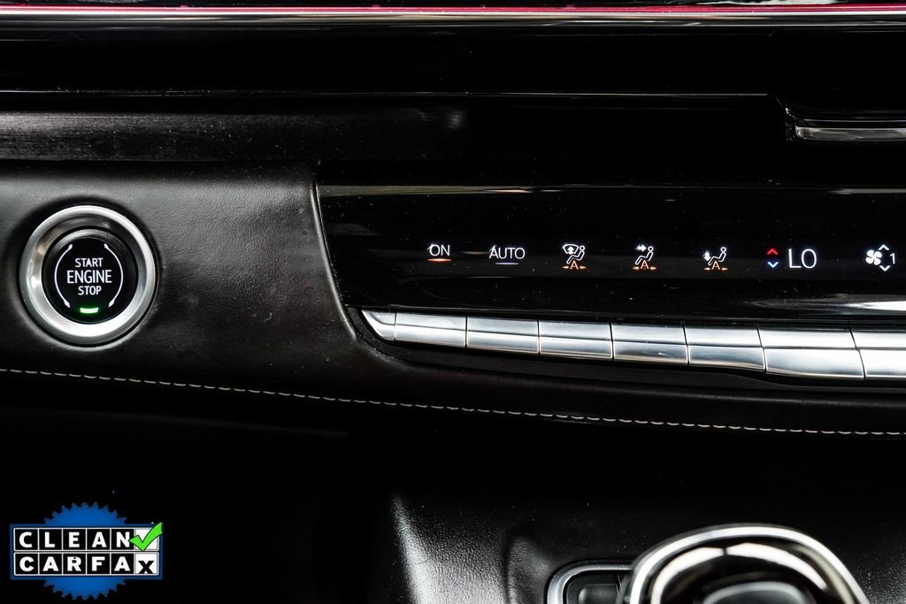 Used 2023 White Cadillac V-Series image 26