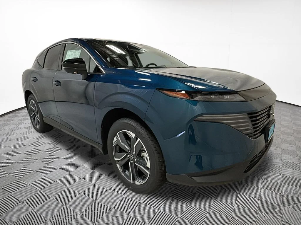 New 2026 Blue Nissan SL image 4