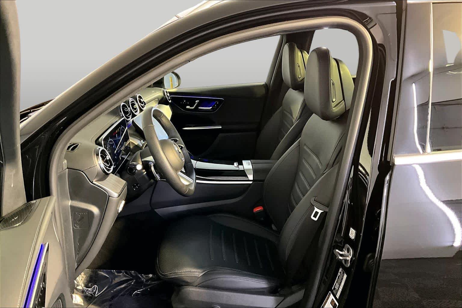 Used 2023 Black Mercedes-Benz GLC 300 image 9