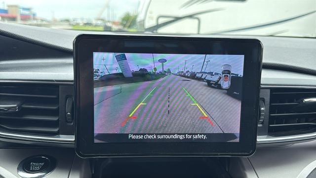 Used 2022 Gray Ford XLT image 24