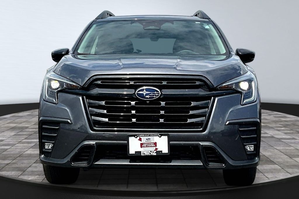 Used 2025 Subaru Ascent Onyx Edition-Touring with VIN 4S4WMAWD4S3427953 for sale in Rochester, Minnesota