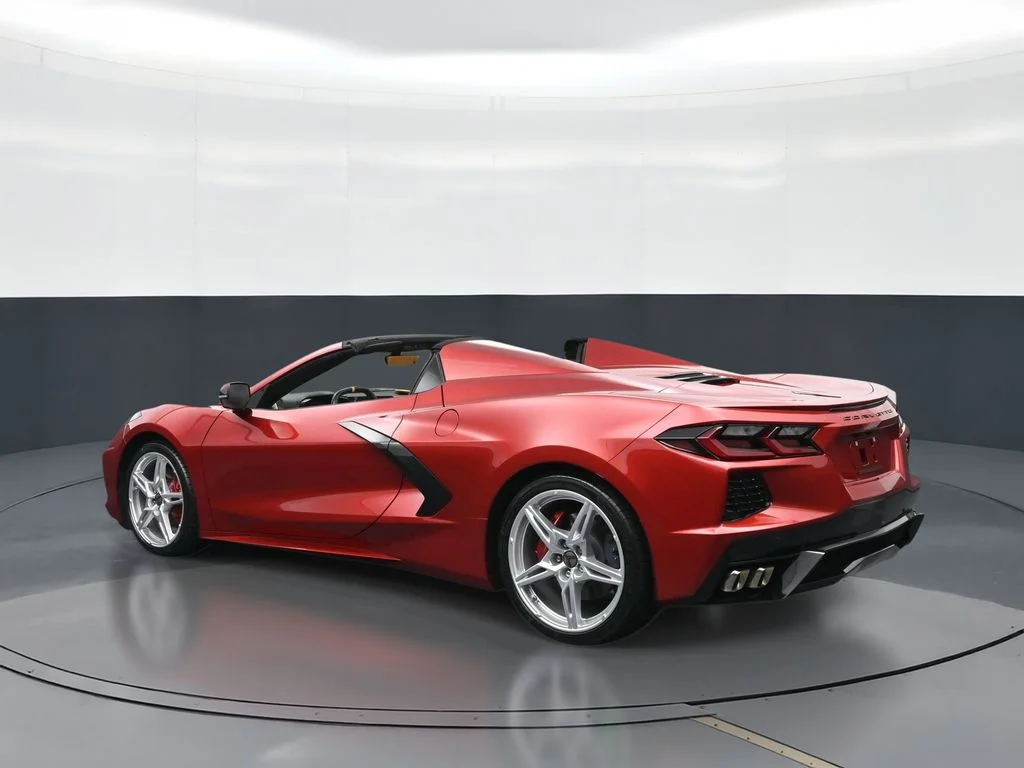 Used 2022 Red Chevrolet Stingray image 3