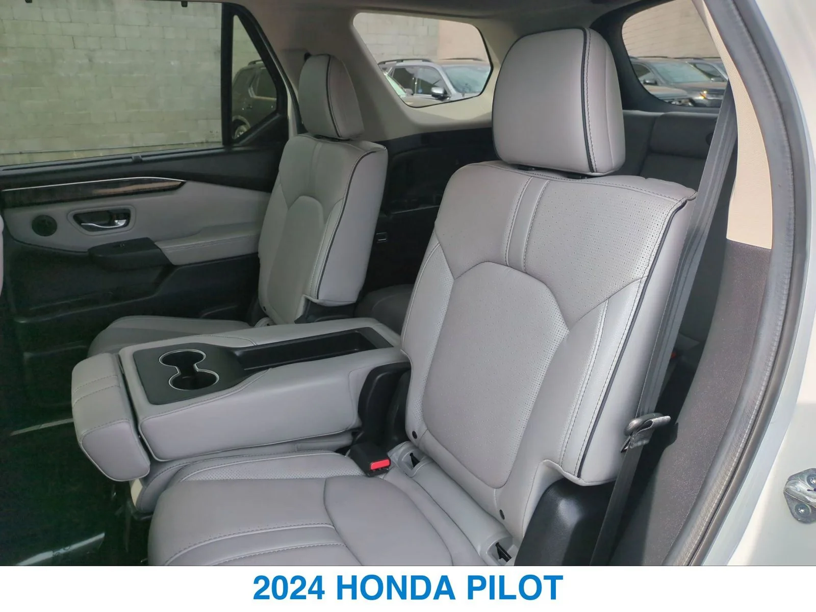 Used 2024 White Honda Elite image 23
