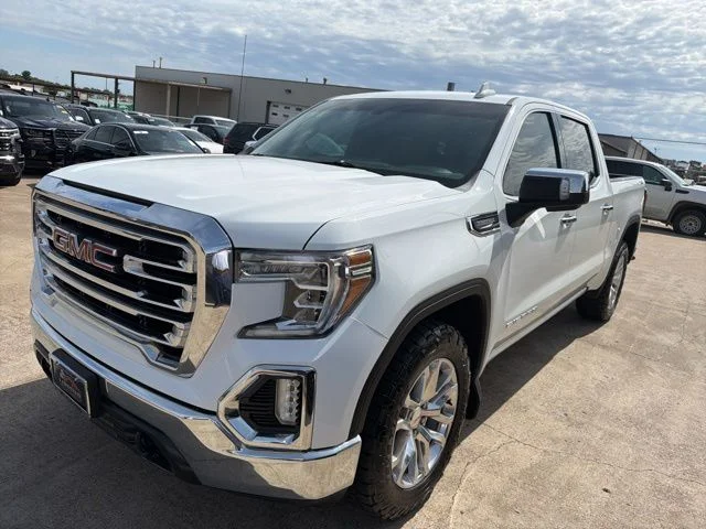 2021 GMC Sierra 4WD Crew Cab Short Box SLT's photo
