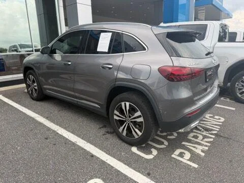 Used 2025 Gray Mercedes-Benz GLA 250 image 5