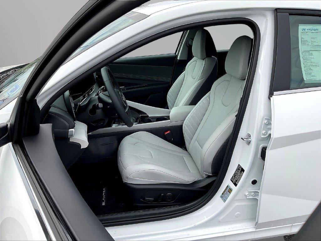 New 2026 White Hyundai Limited image 23