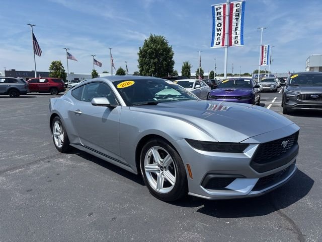 Used 2026 Silver Ford EcoBoost Premium image 33