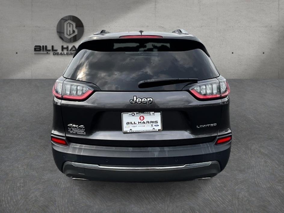 Used 2019 Gray Jeep Limited image 7