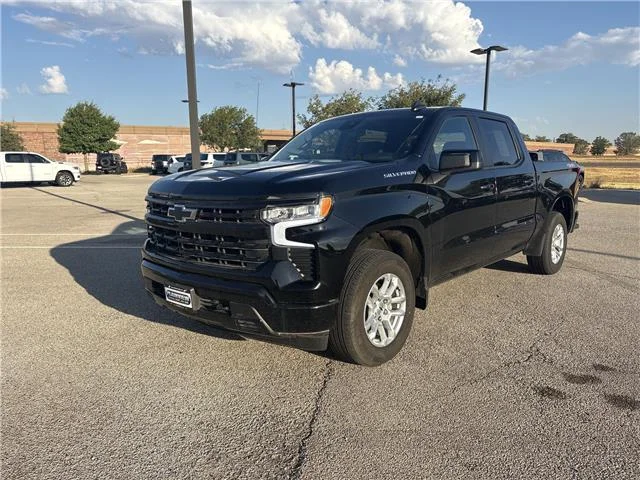 Used 2026 Black Chevrolet RST 4x4 Crew Cab 5.75 ft. box 147.4 in. WB image 3