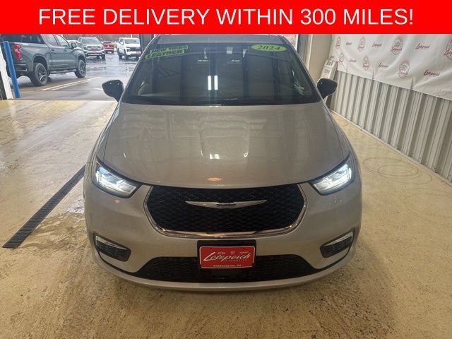 2024 Chrysler Pacifica Touring L - Photo 25