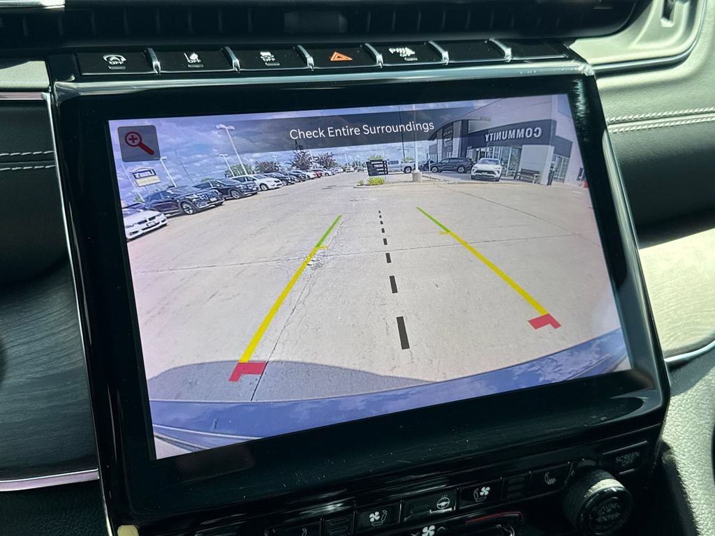 2023 Jeep Grand Cherokee Overland - Photo 29