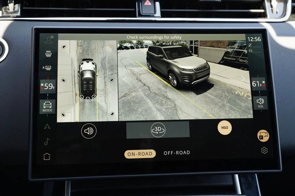 New 2026 Fuji White Land Rover  image 31