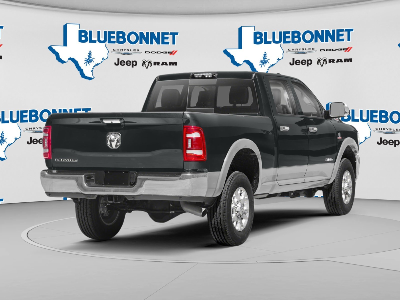 Used 2021 Maximum Steel Metallic Clearcoat Ram Laramie image 4