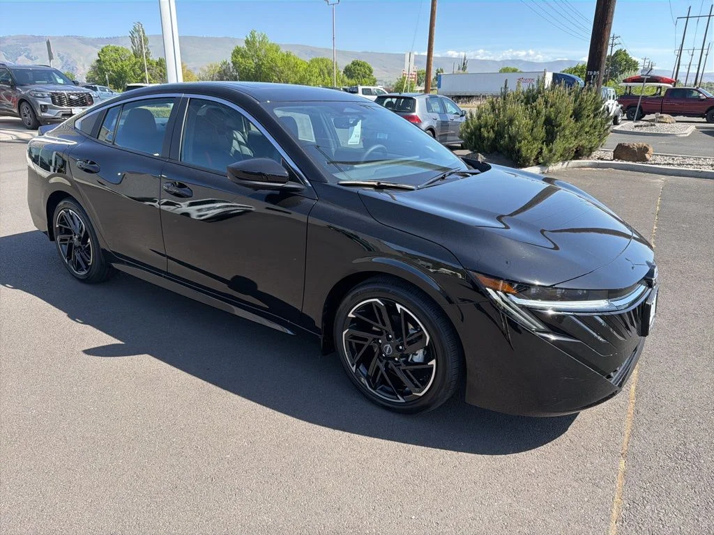 New 2026 Super Black Nissan SR image 2