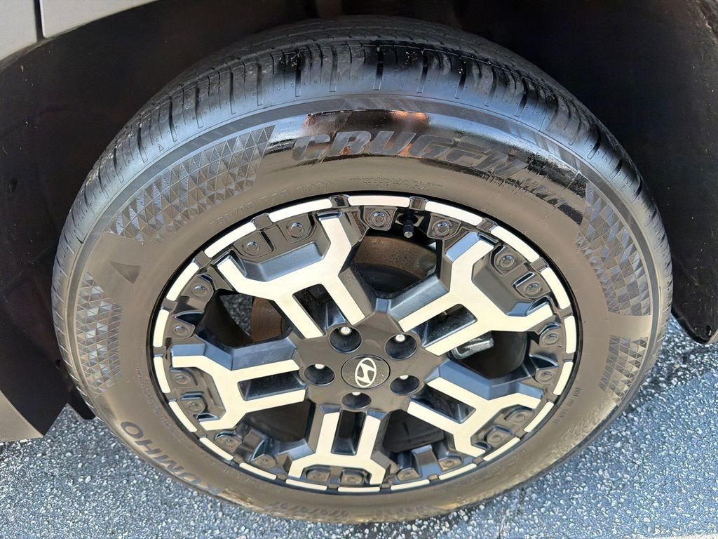 Certified Used 2025 Green Hyundai XRT image 20