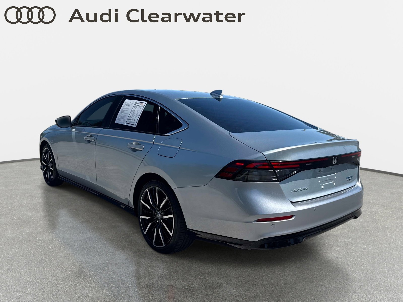 View vehicle photo 2