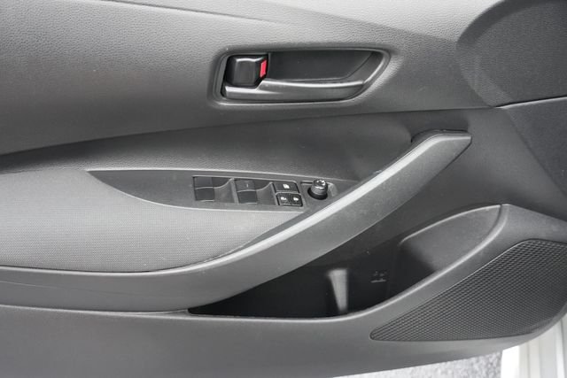 Certified Used 2022 Silver Toyota LE image 21