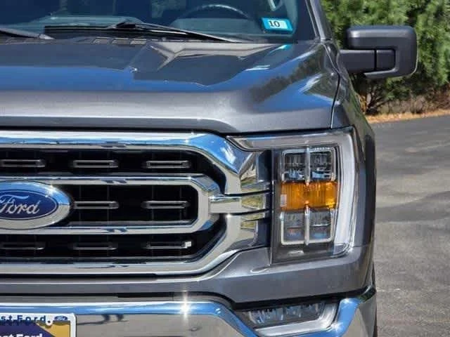 Used 2023 Carbonized Gray Metallic Ford XLT image 4