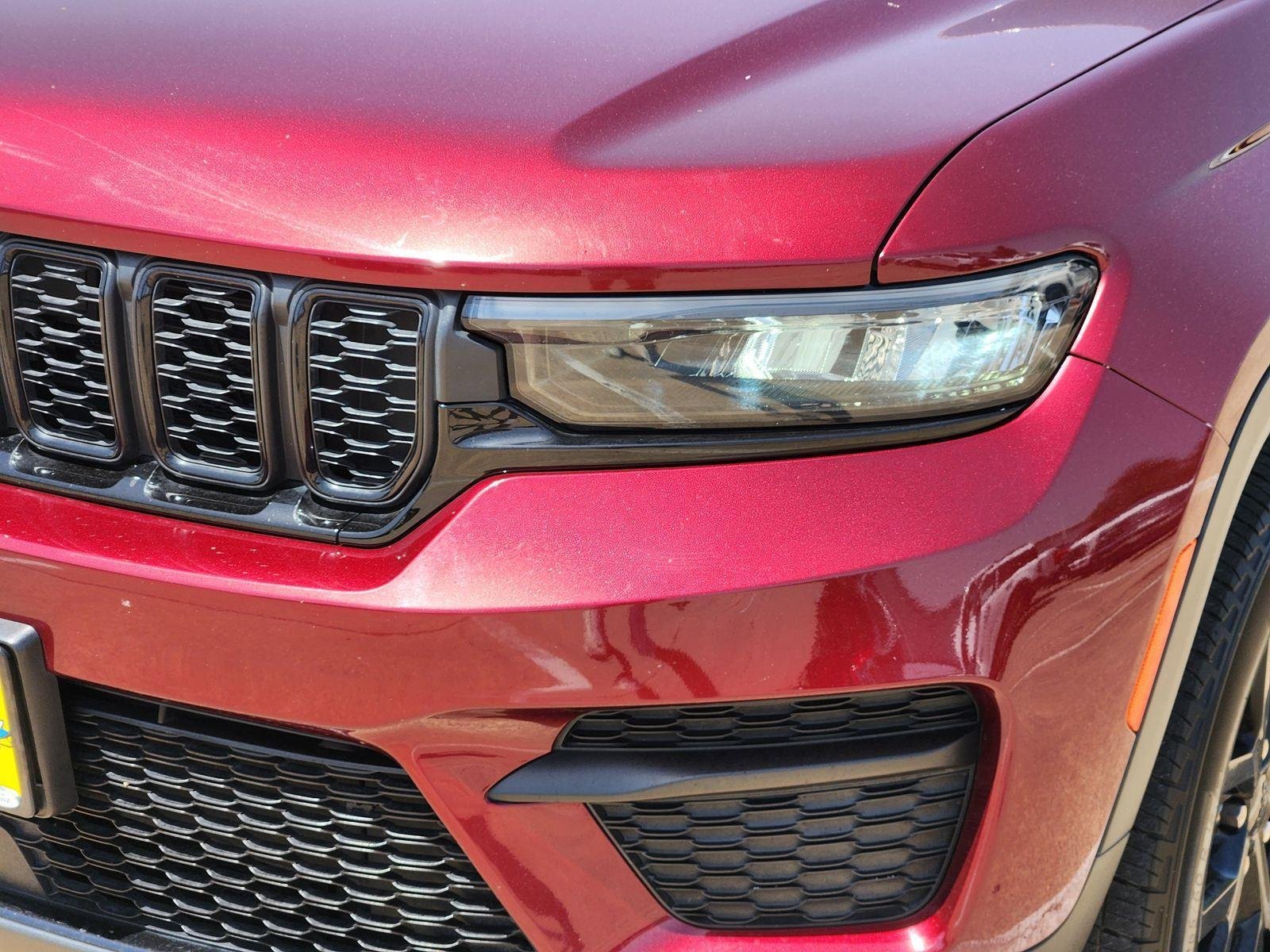 Used 2024 Velvet Red Pearlcoat Jeep Altitude image 7