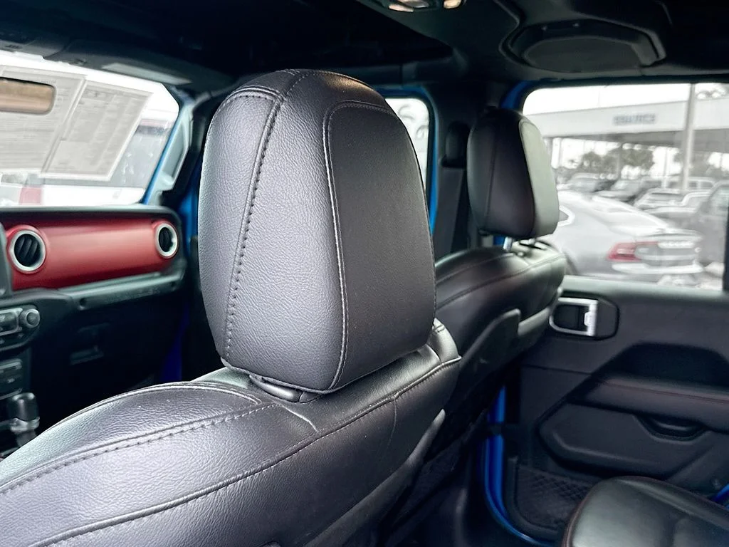 Used 2022 Blue Jeep Unlimited Rubicon image 28