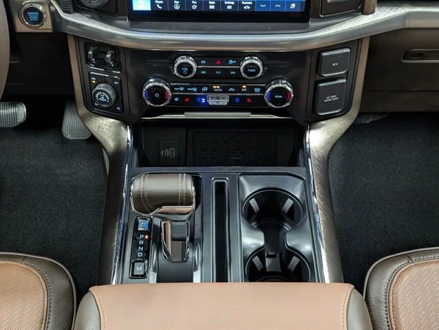 New 2026 Carbonized Gray Metallic Ford King Ranch® image 37