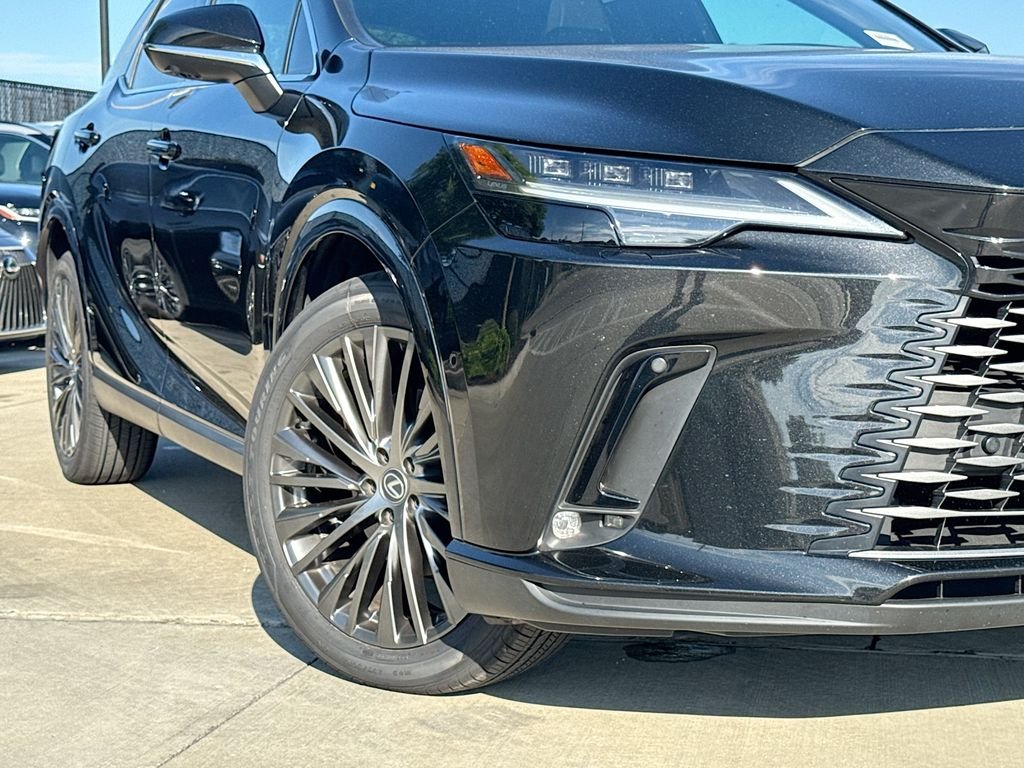 Used 2023 Black Lexus 350 Luxury image 9