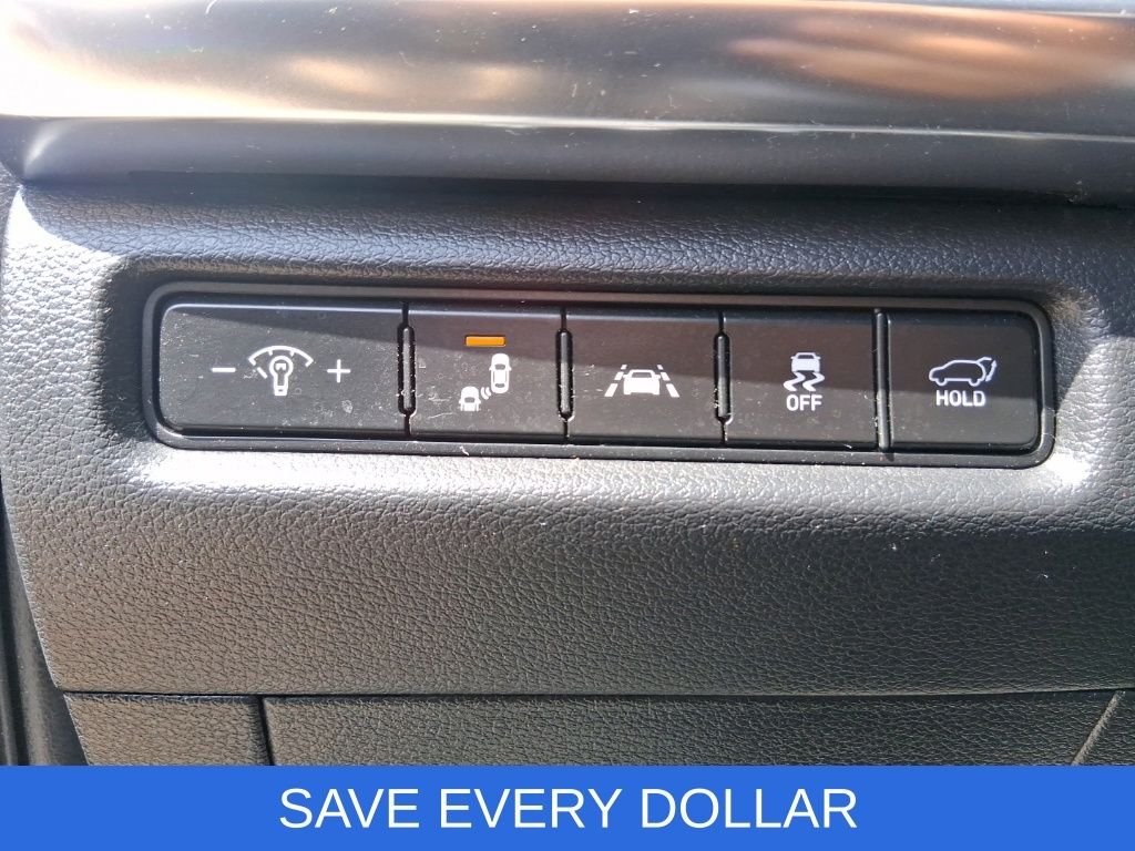 Used 2022 Green Kia EX image 10