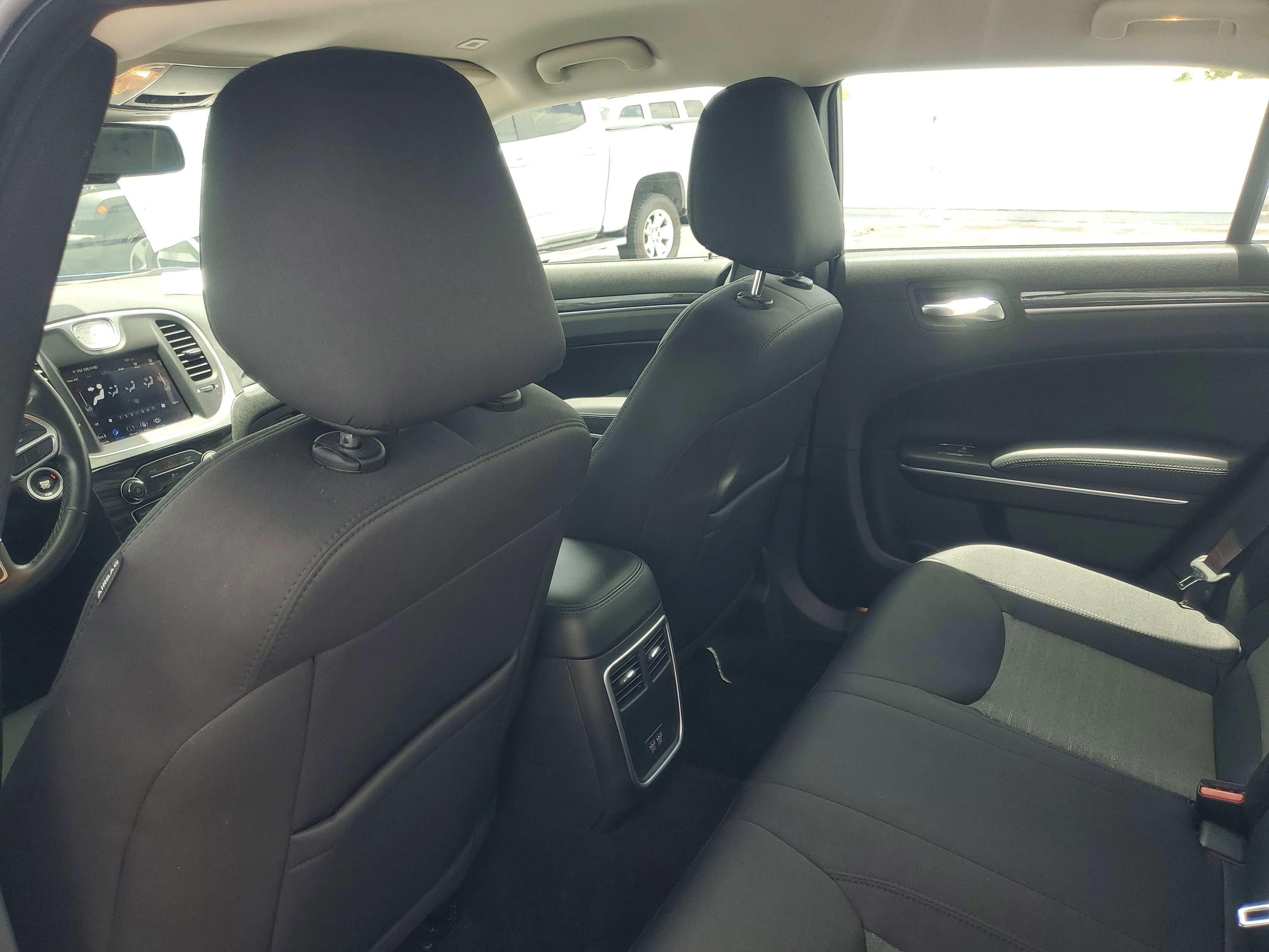 Used 2022 Frostbite Chrysler Touring image 11
