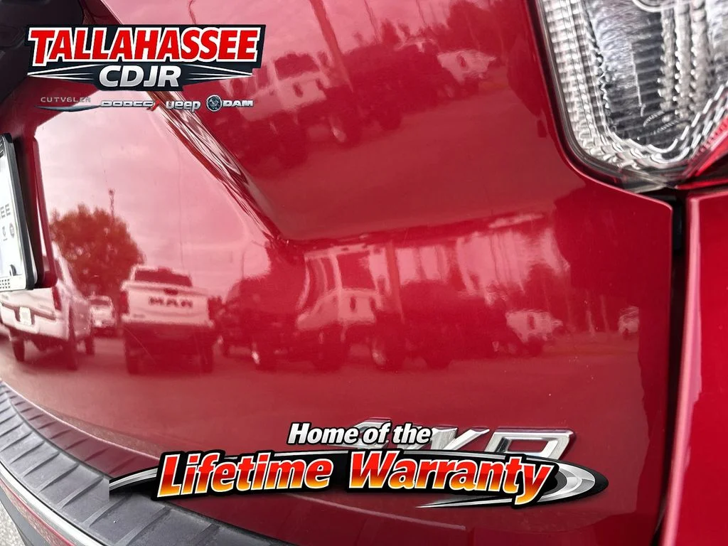 Used 2023 Red Metallic Ford Platinum image 6