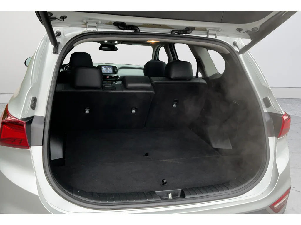 Used 2019 Silver Hyundai Limited image 19