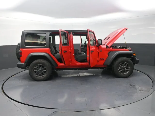 Used 2024 Red Jeep Sport S image 37