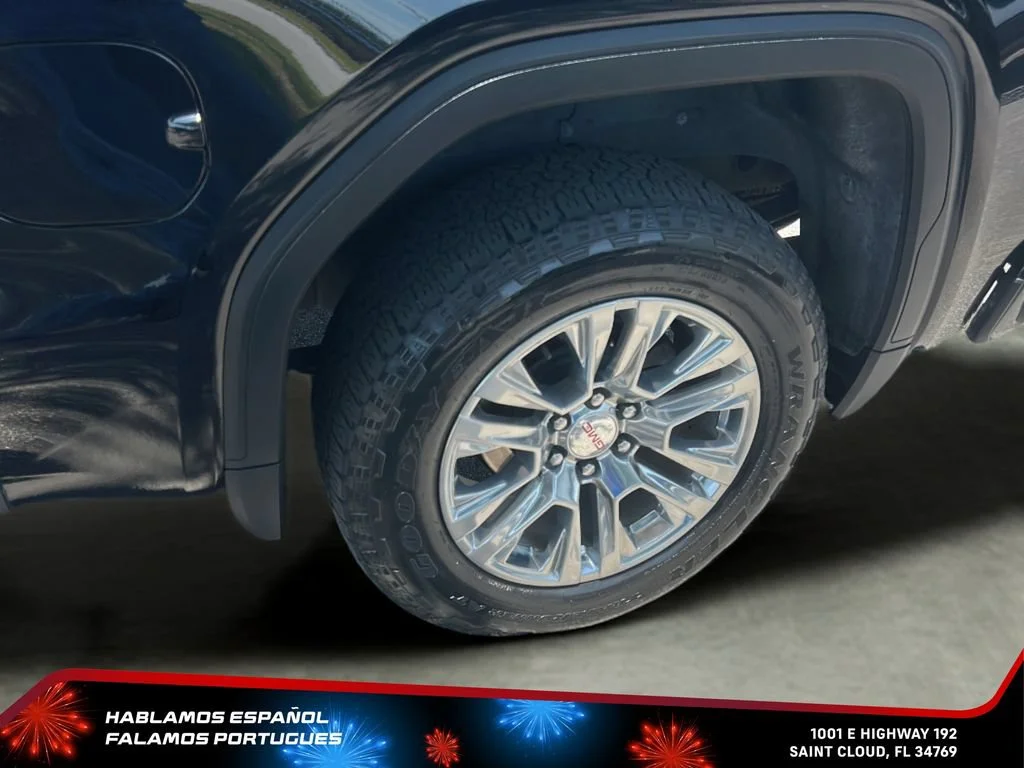 Used 2023 Onyx Black GMC Denali image 30